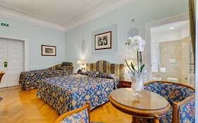 Hotel Cellini